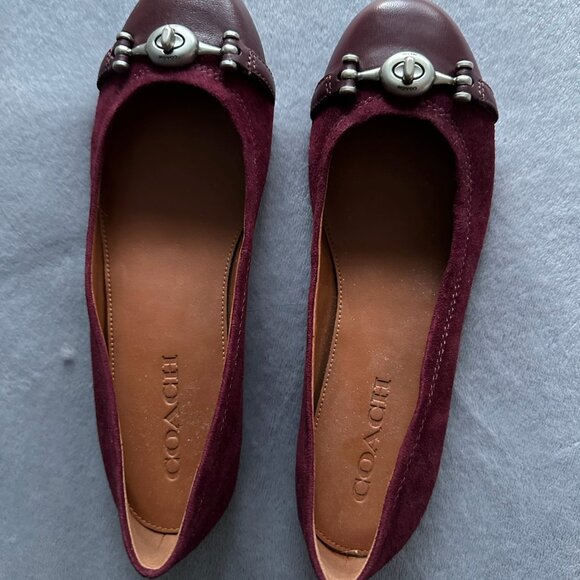 Burgundy Coach Flats 6.5 - Picture 2 of 4